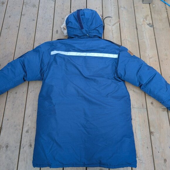 Vintage Snow Goose Parka Jacket Men's M Blue Retro Faux Fur Trim Hood Model 8501 - Picture 11 of 11
